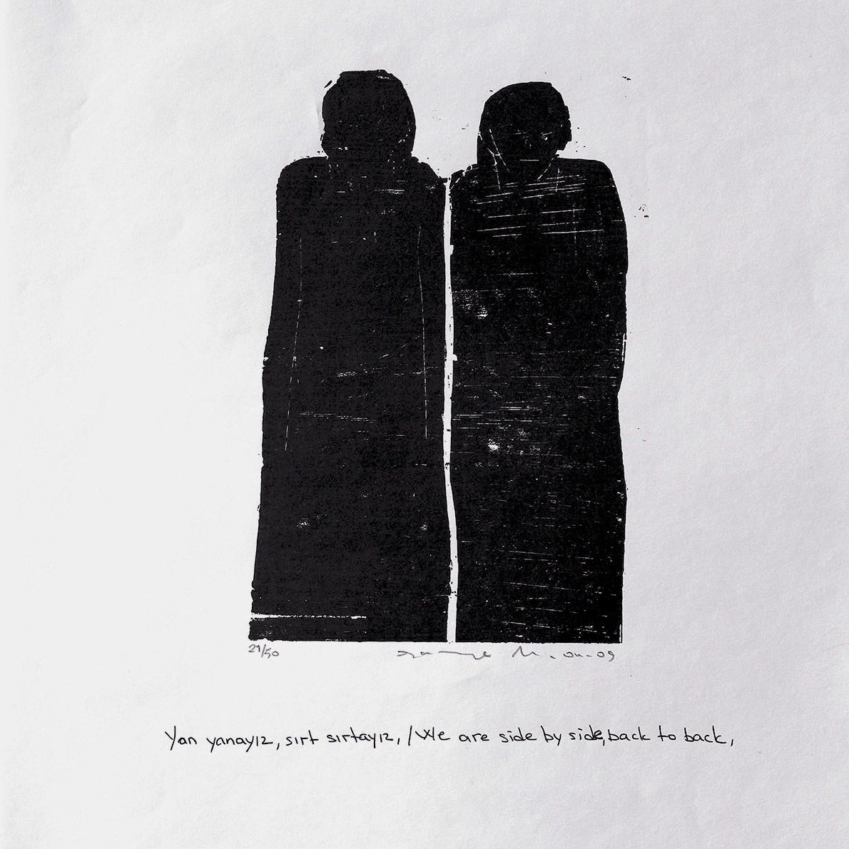 Daddy Is a Rabbit and I’m a Cat - Gravür kitabından - yan yanayız, sırt sırtayız