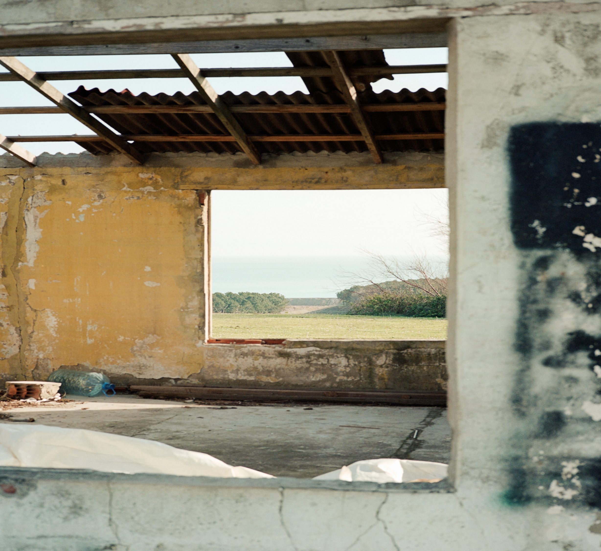 Passageway / Aralık