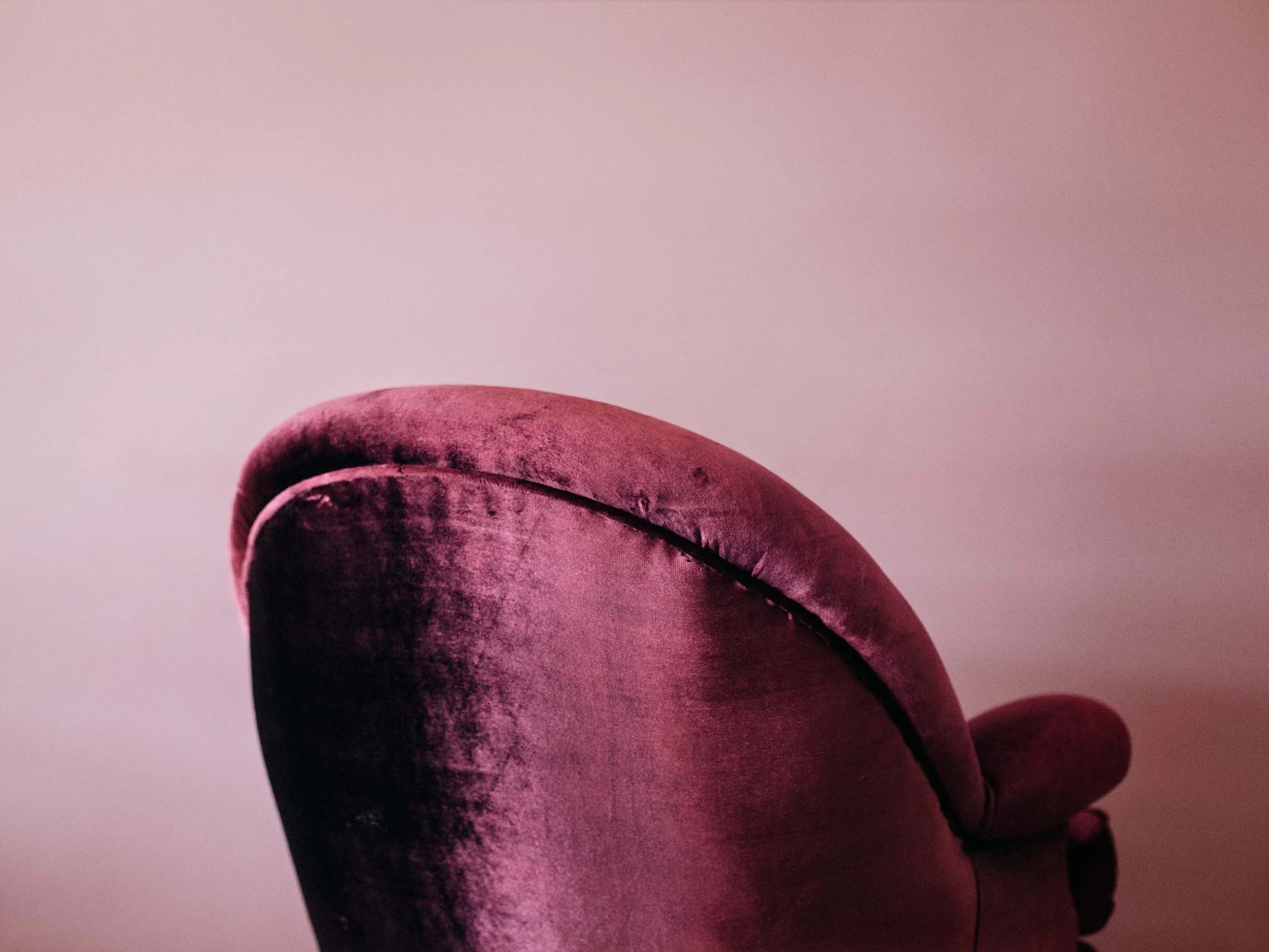 Double Portrait Sofa 1